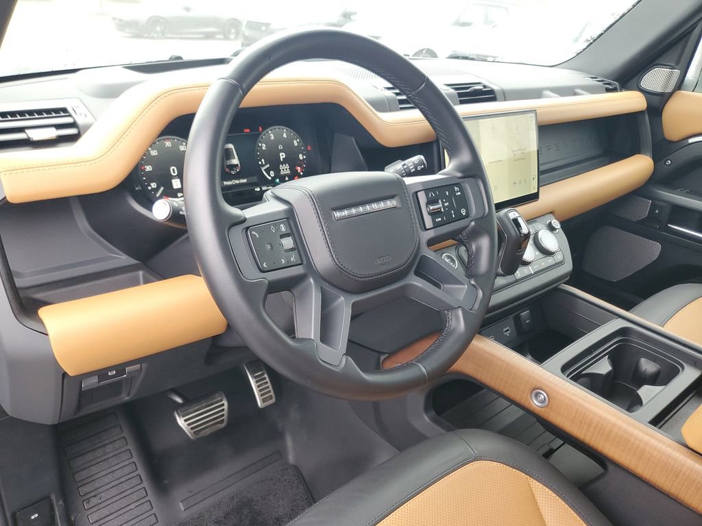 Certified 2024 Land Rover Defender 130 X AWD/4WD image 15