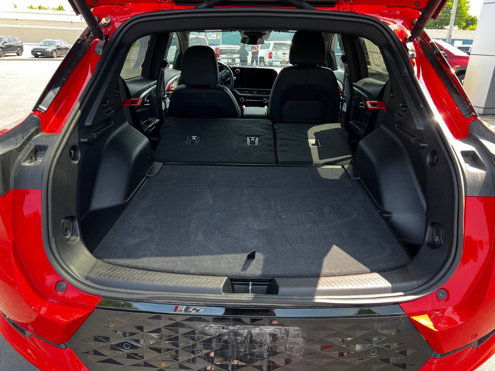 Used 2025 Chevrolet Equinox EV RS image 5