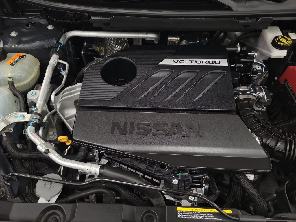 Used 2025 Nissan Rogue SV AWD/4WD image 9