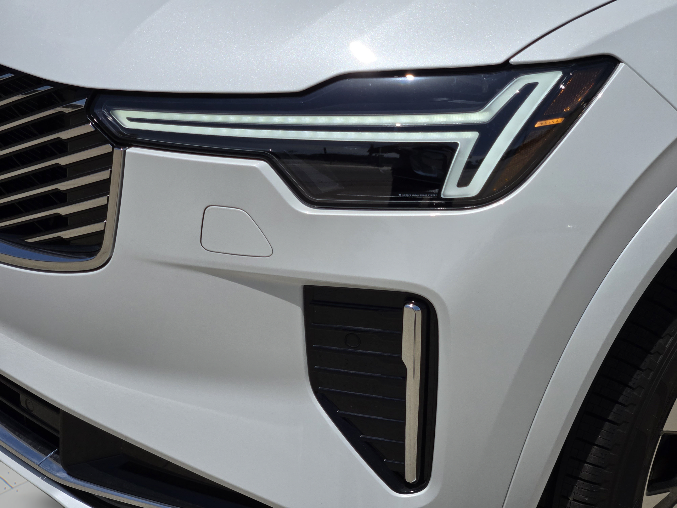 New 2026 Volvo XC90 B5 Core AWD/4WD image 28