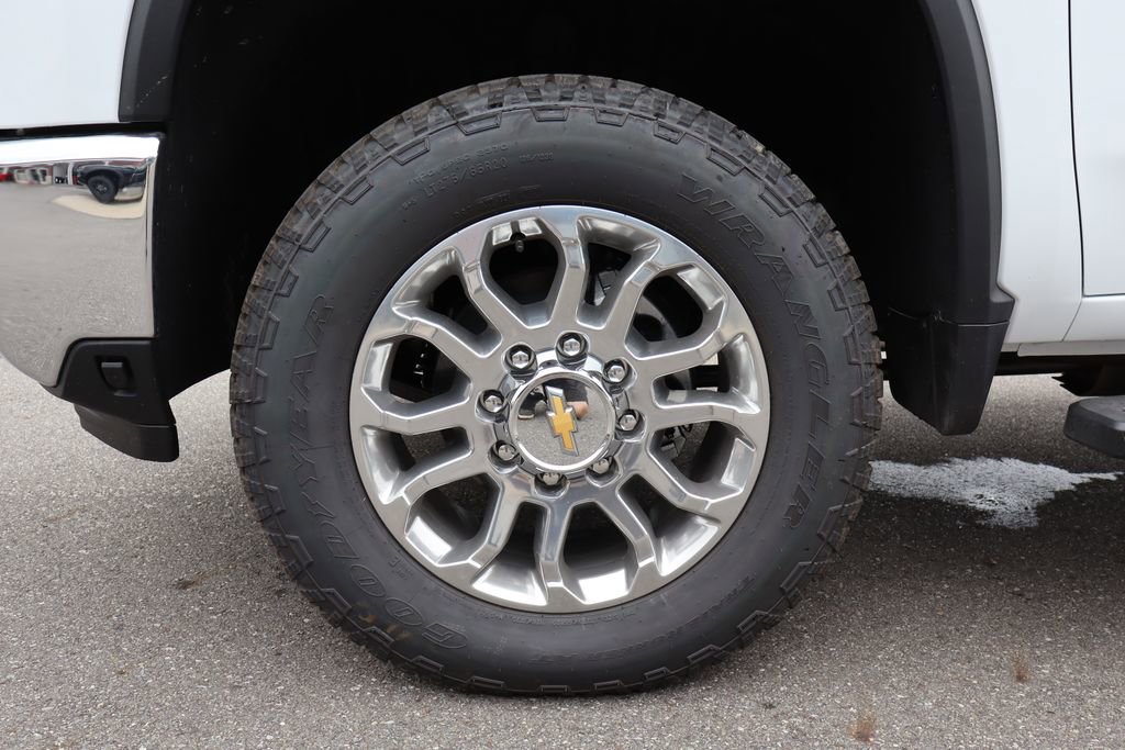 New 2025 Chevrolet Silverado 3500 LTZ w/ LTZ Premium Package image 32