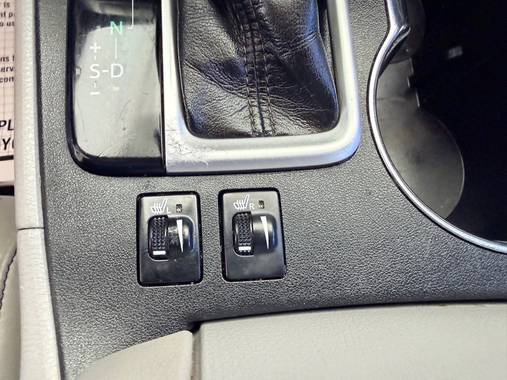 Used 2015 Toyota Highlander XLE image 12