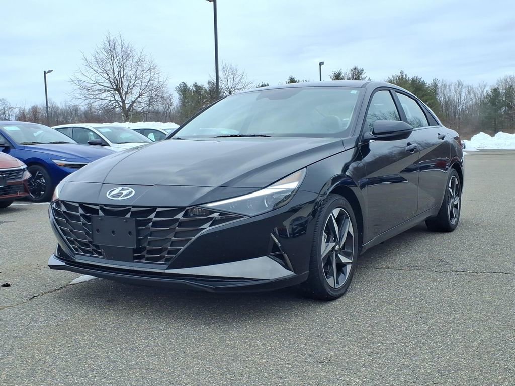 Certified 2022 Hyundai Elantra Limited image 7