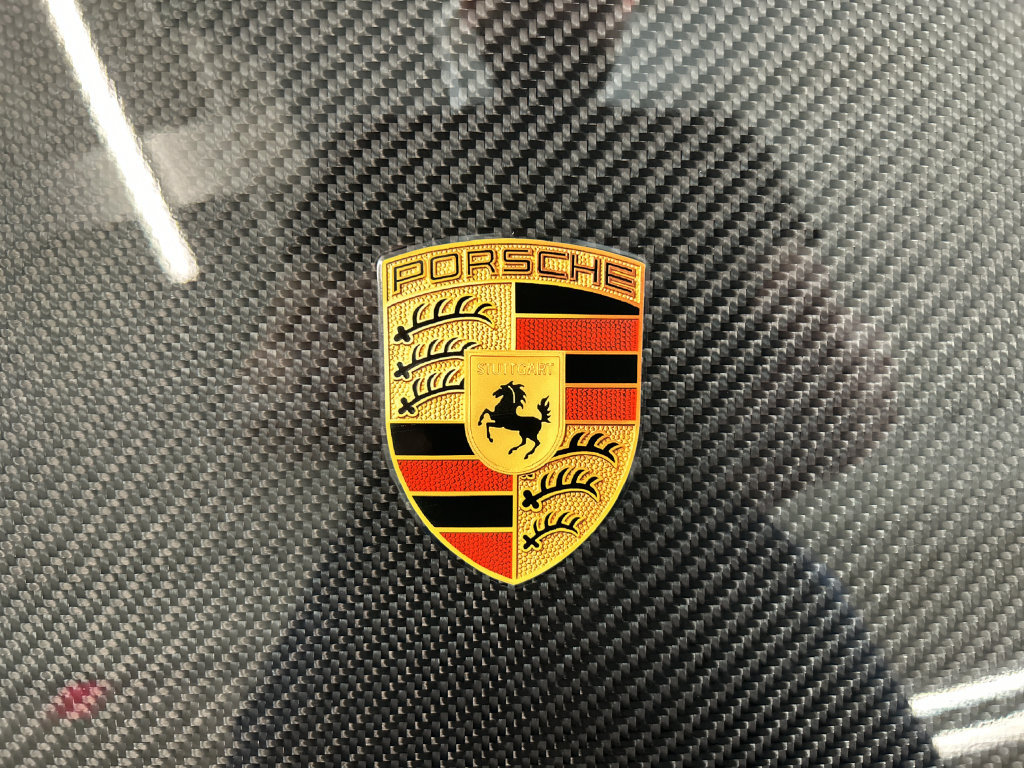 Certified 2025 Porsche 718 Boxster Spyder RS RWD image 29