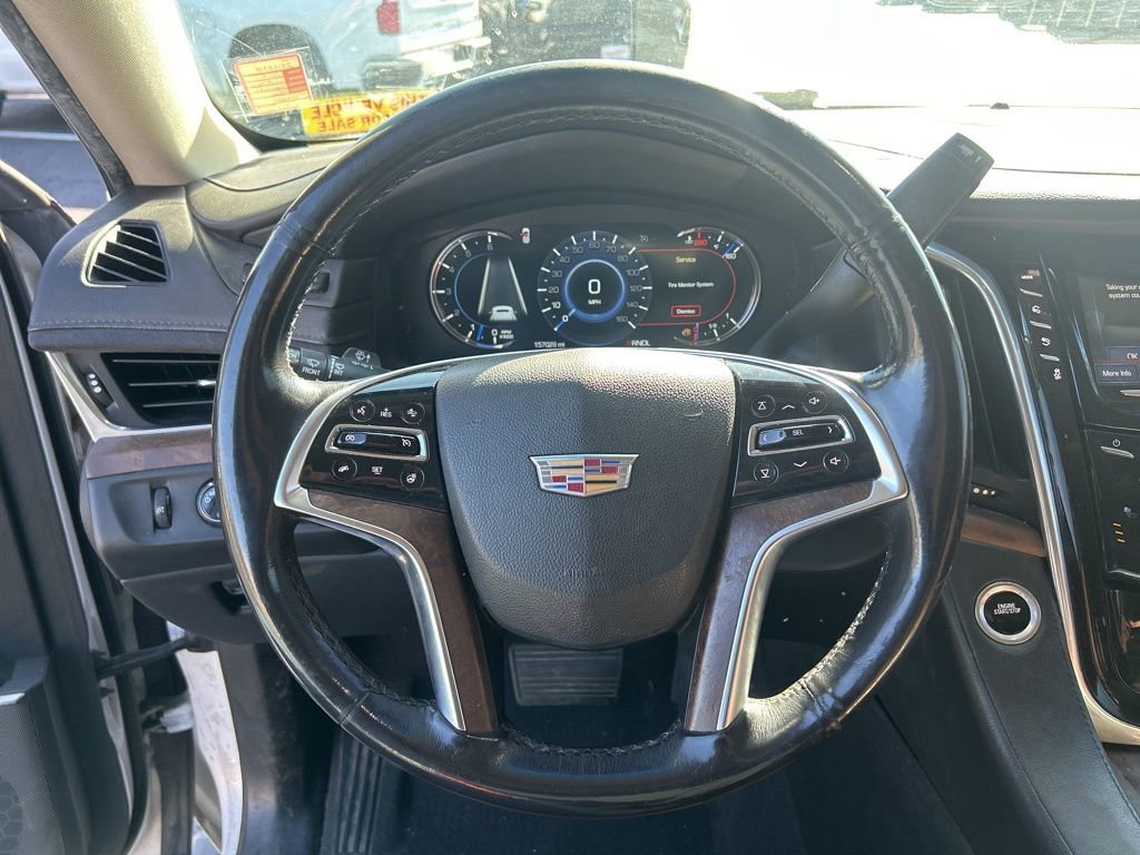 Used 2019 Cadillac Escalade ESV Premium Luxury image 19