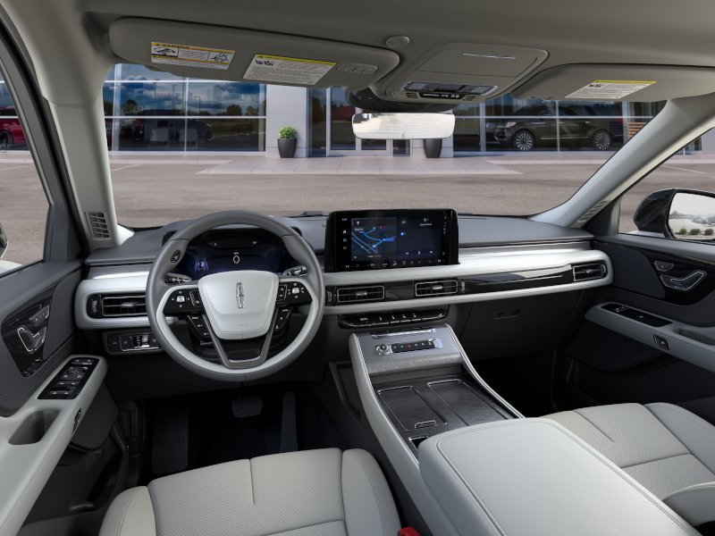 New 2026 Lincoln Aviator AWD image 9