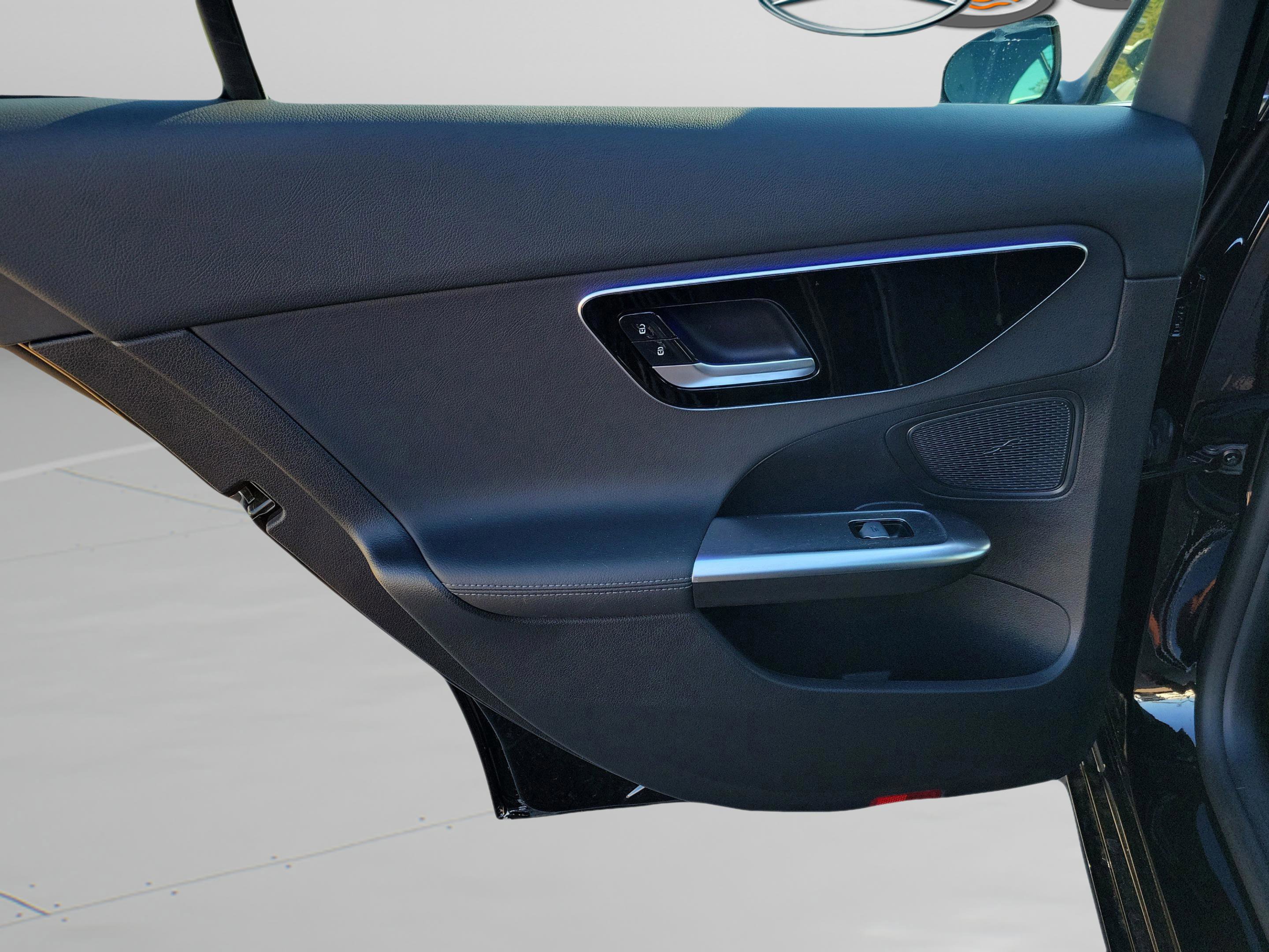 Certified 2025 Mercedes-Benz C 300 Sedan image 27