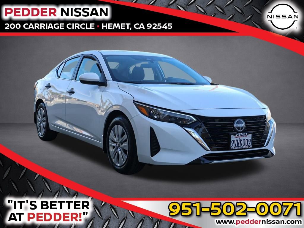 Used 2025 Nissan Sentra S image 1