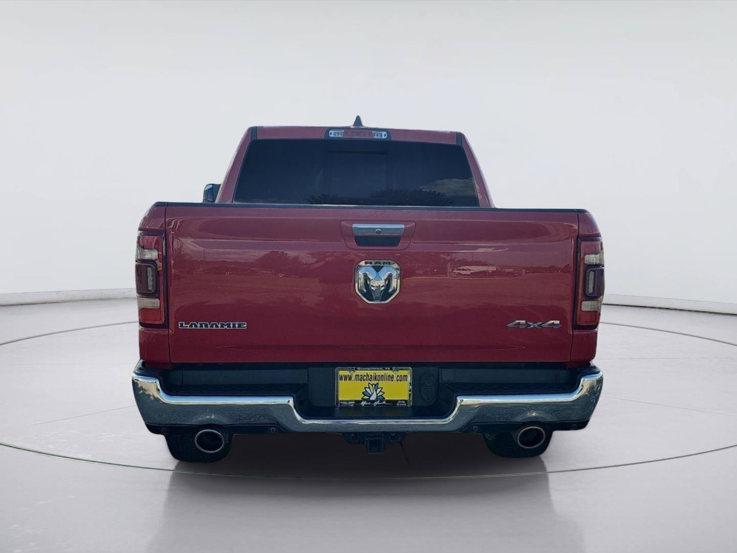 Used 2019 RAM 1500 Laramie AWD/4WD image 4