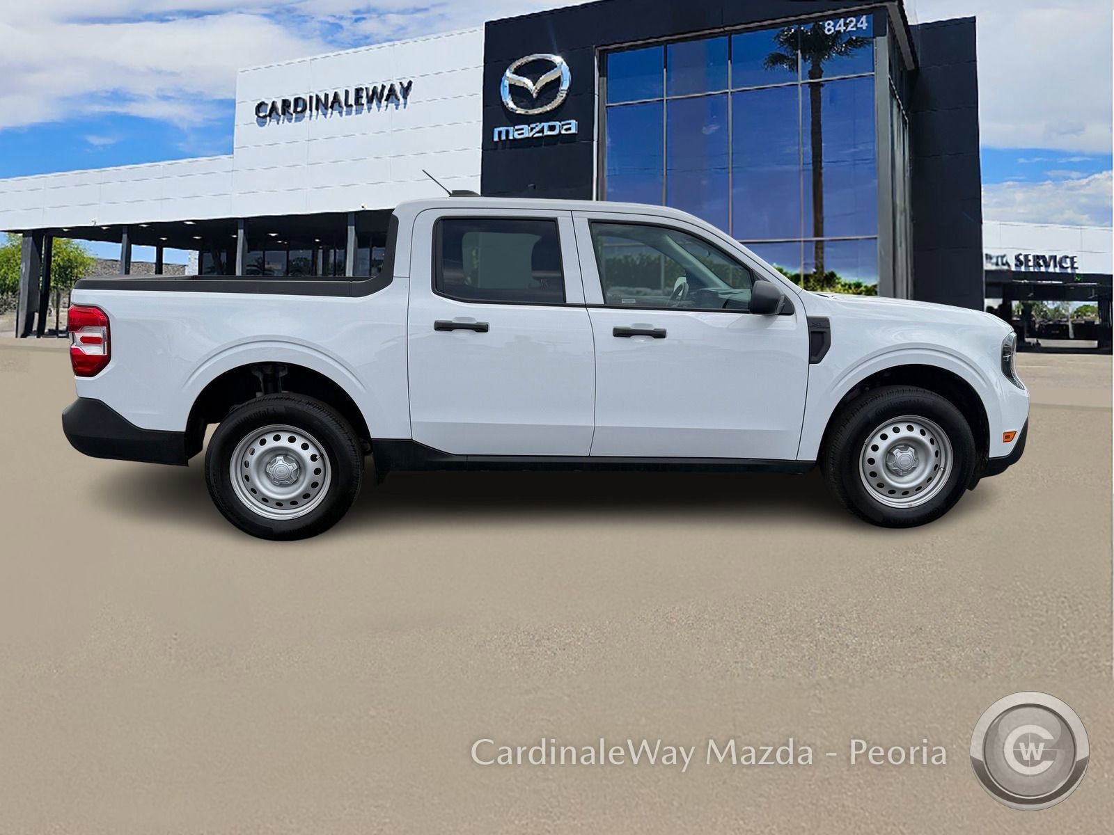 Used 2025 Ford Maverick XL image 9