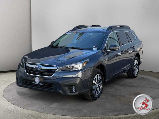 Used 2022 Subaru Outback Premium AWD/4WD image 3