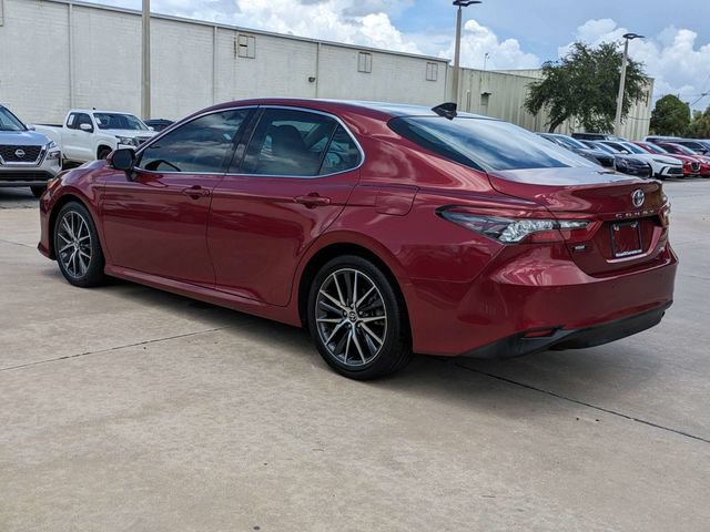 Used 2021 Toyota Camry XLE w/ Navigation Package FWD image 8