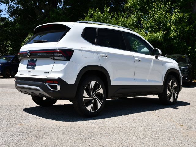 New 2026 Volkswagen Taos SE AWD/4WD image 7