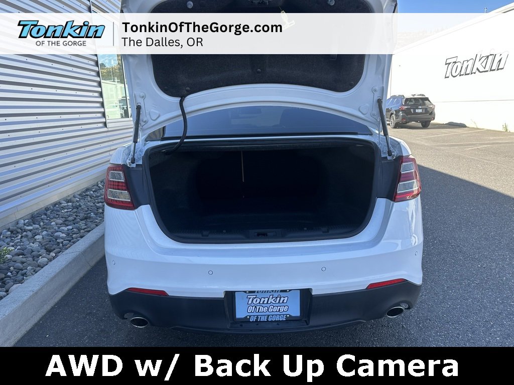Used 2017 Ford Taurus SEL image 4