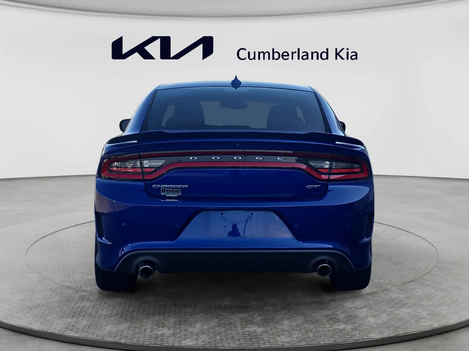 Used 2020 Dodge Charger GT RWD image 4