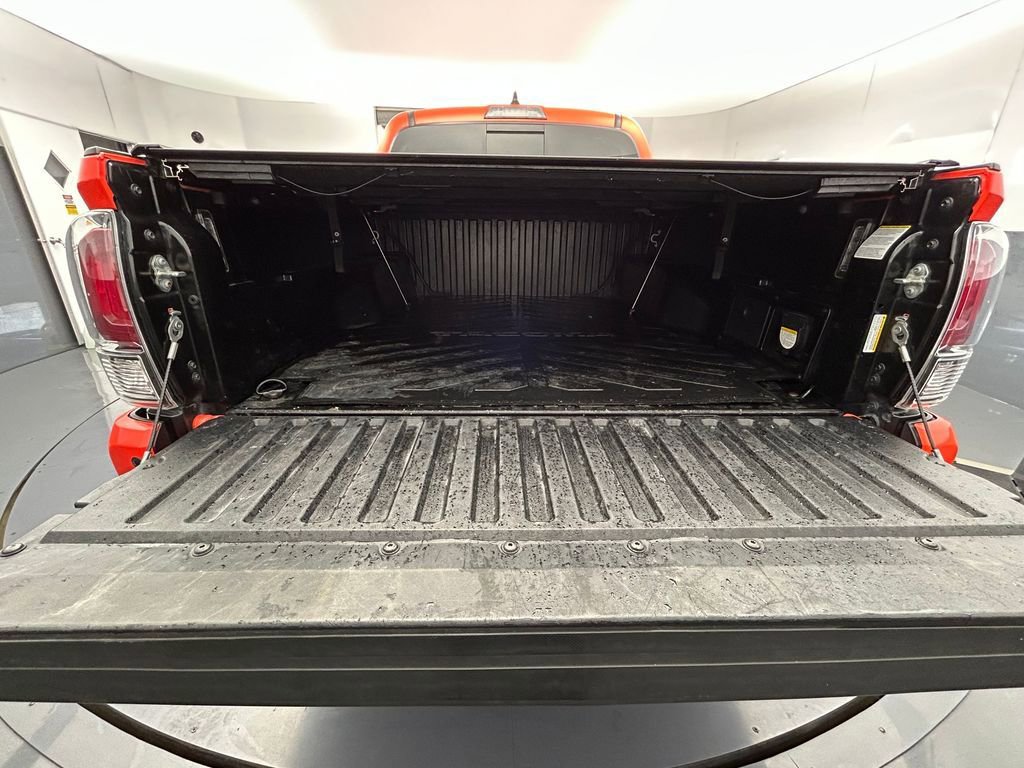 Used 2023 Toyota Tacoma TRD Pro AWD/4WD image 47
