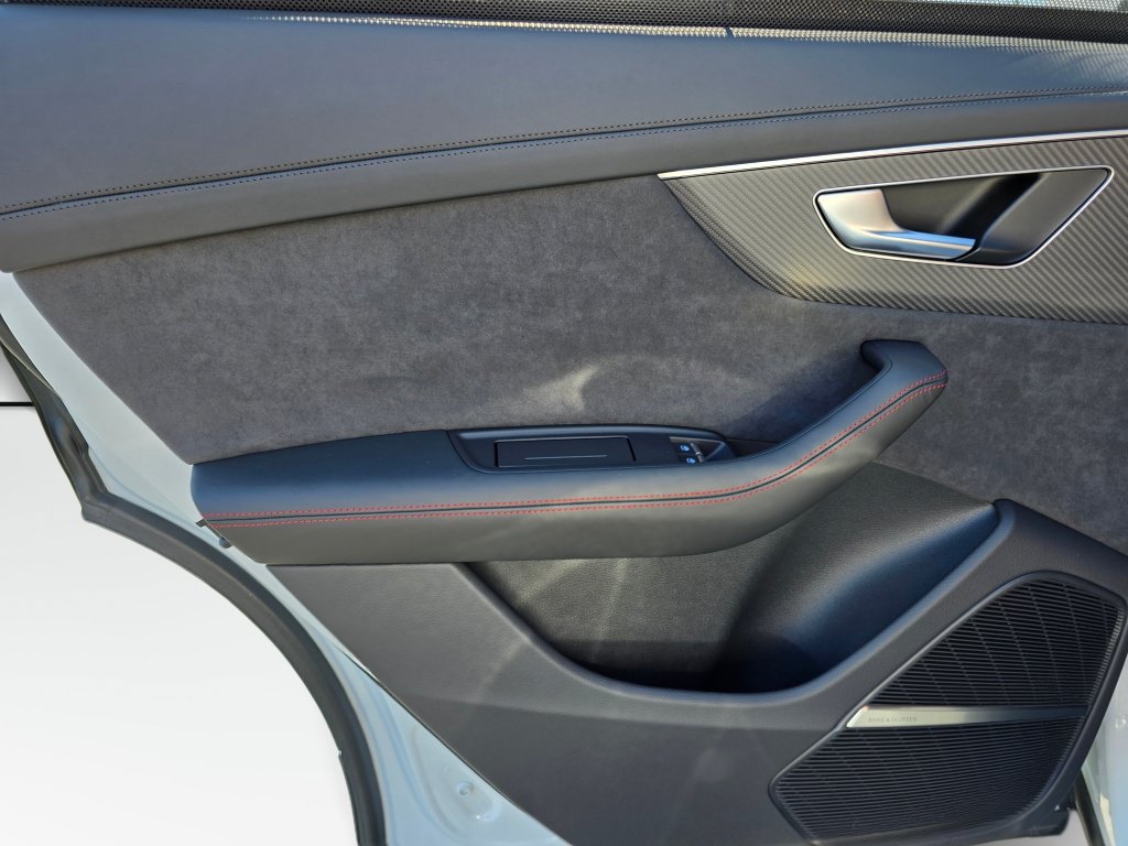 New 2026 Audi SQ8 Prestige AWD/4WD image 20