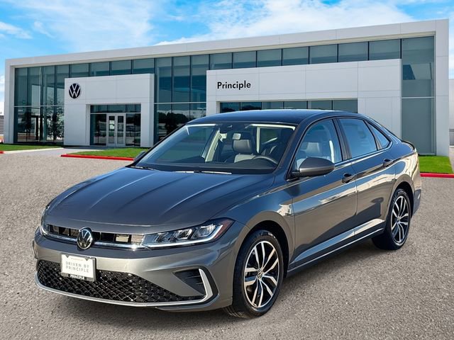 New 2026 Volkswagen Jetta SE image 2