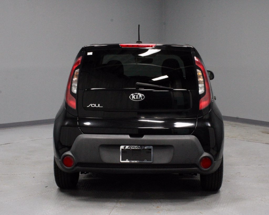 Used 2015 Kia Soul FWD image 9