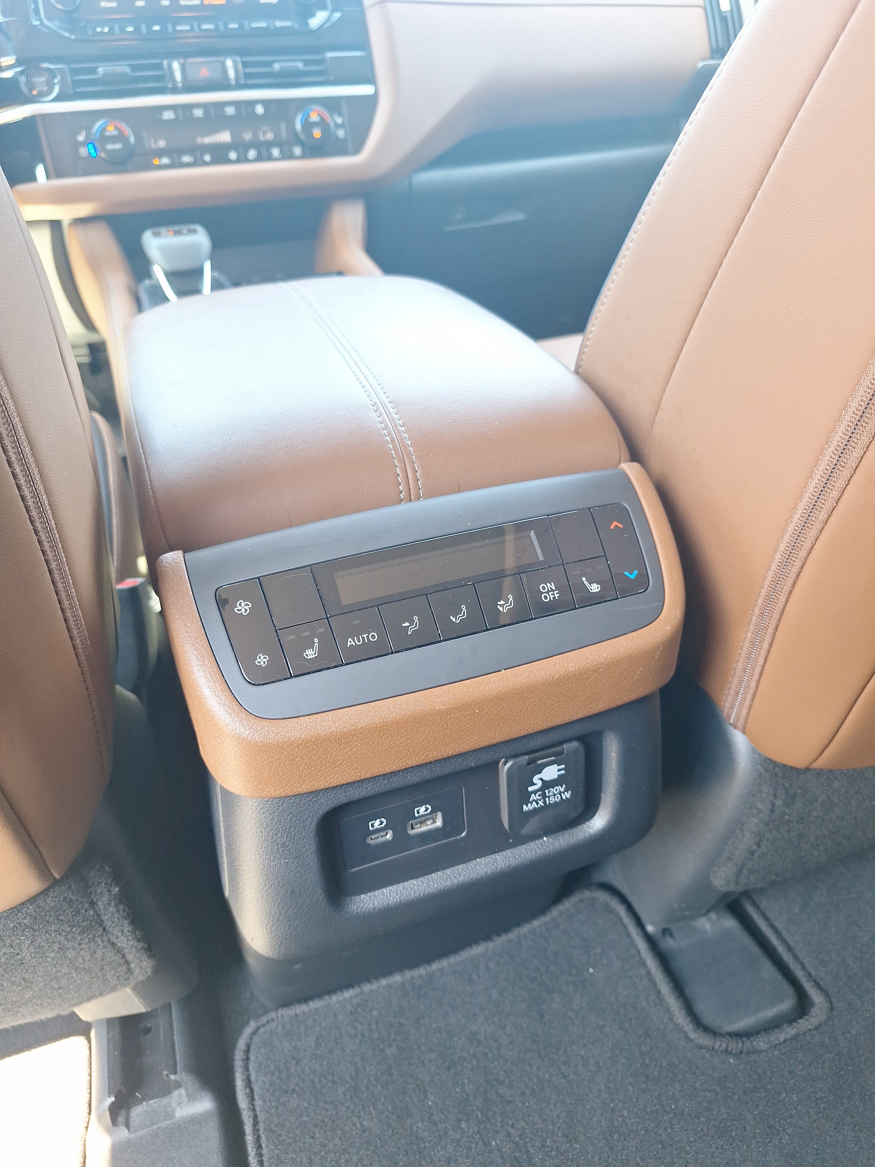 Used 2025 Nissan Pathfinder Platinum w/ Cargo Package FWD image 30