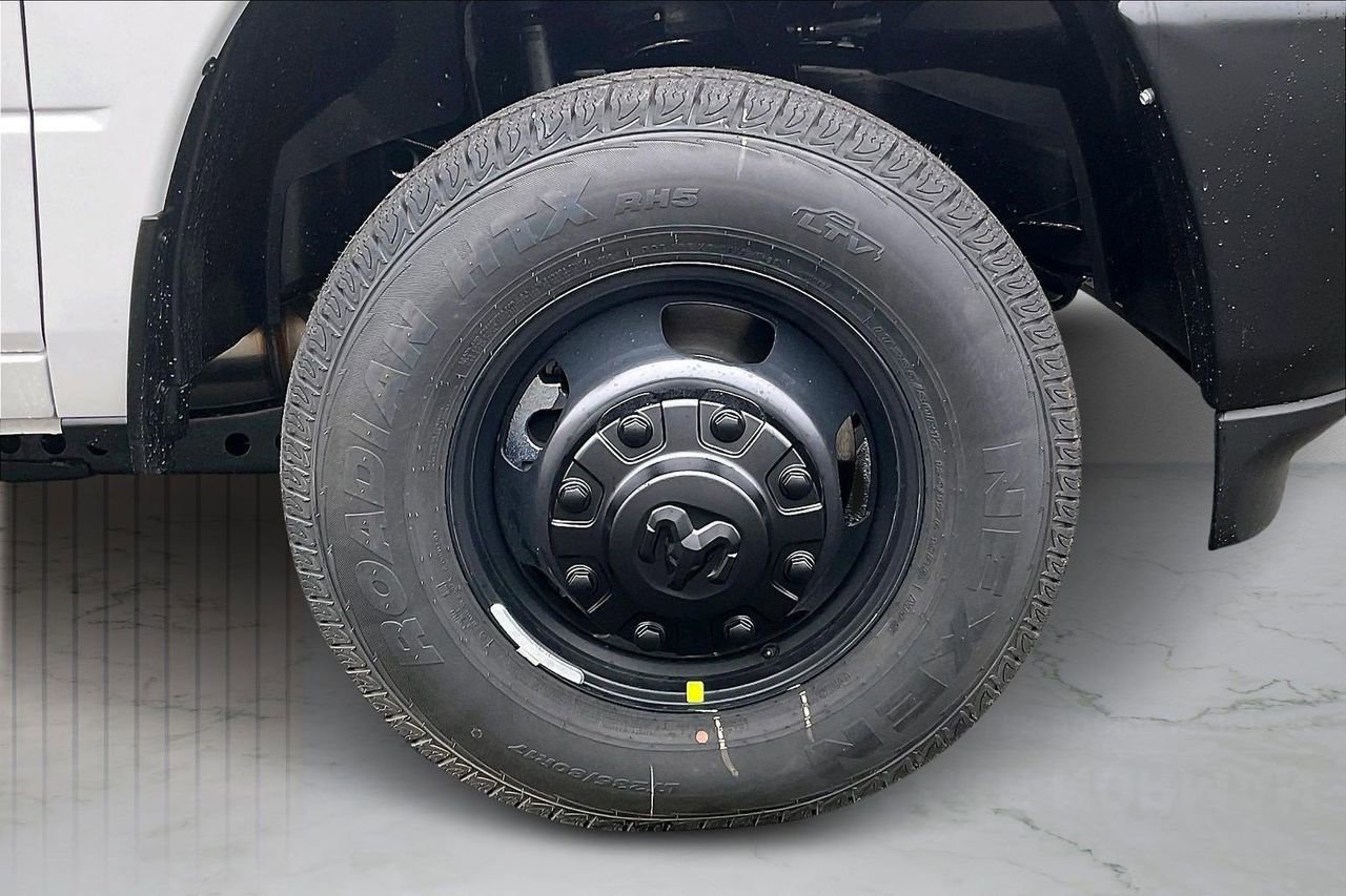New 2026 RAM 3500 Tradesman image 30