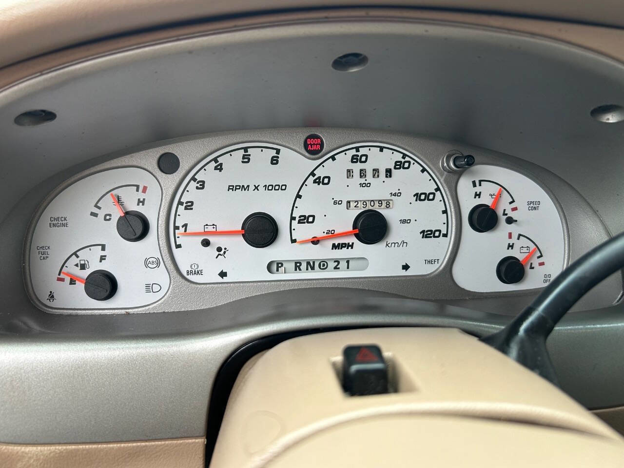 Used 2001 Ford Explorer Sport Trac 2WD image 27