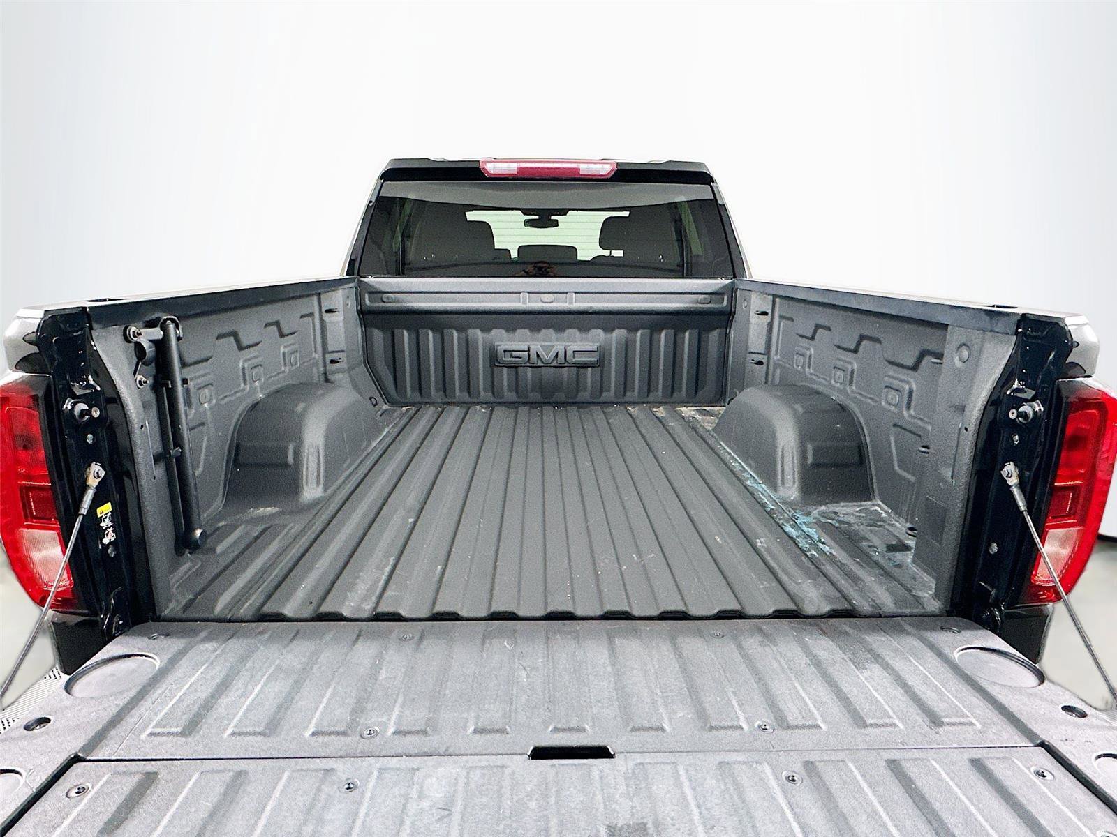 Used 2020 GMC Sierra 1500 Elevation w/ Elevation Value Package AWD/4WD image 25