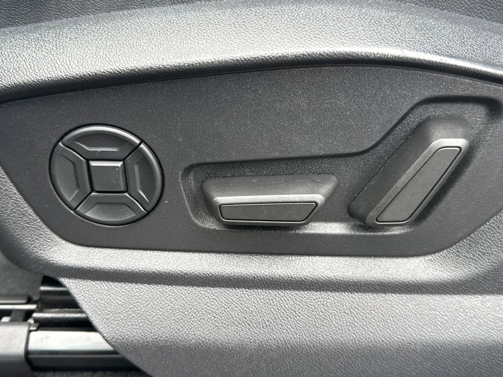 Used 2023 Audi Q7 2.0T Premium image 23