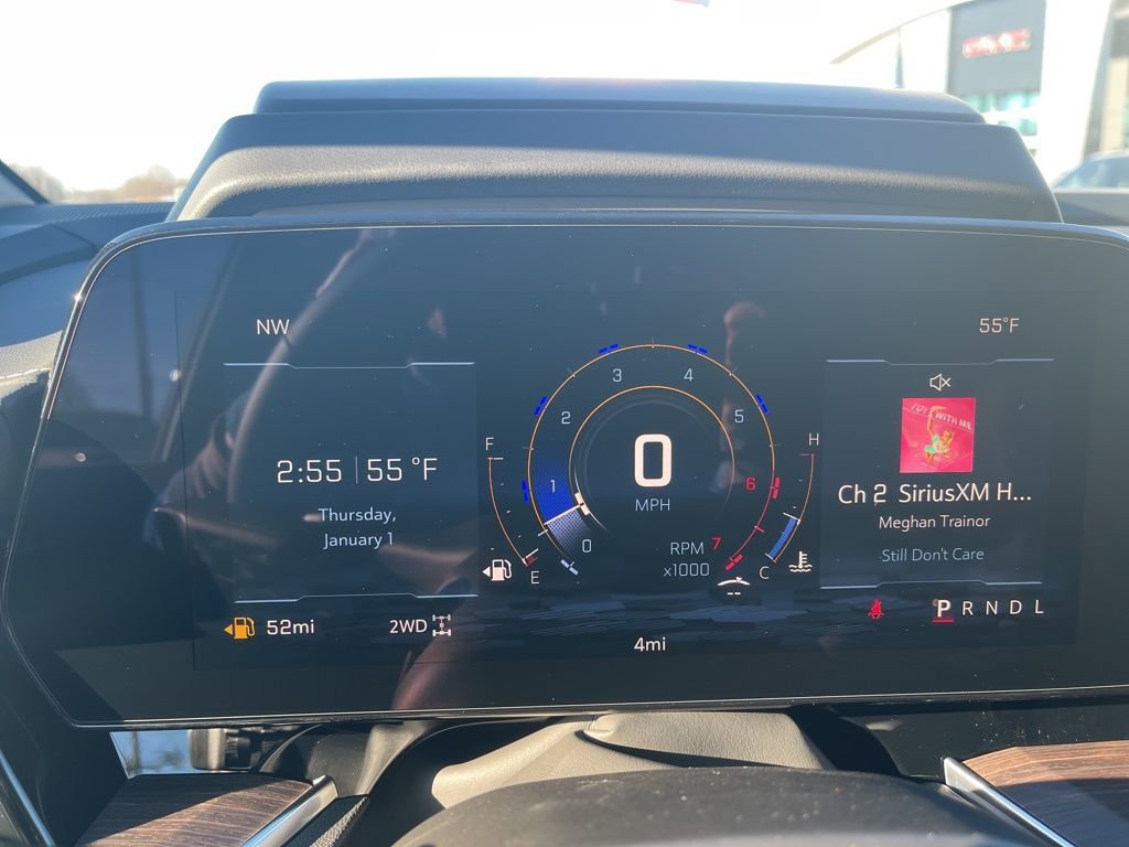 New 2026 Chevrolet Suburban Premier image 23