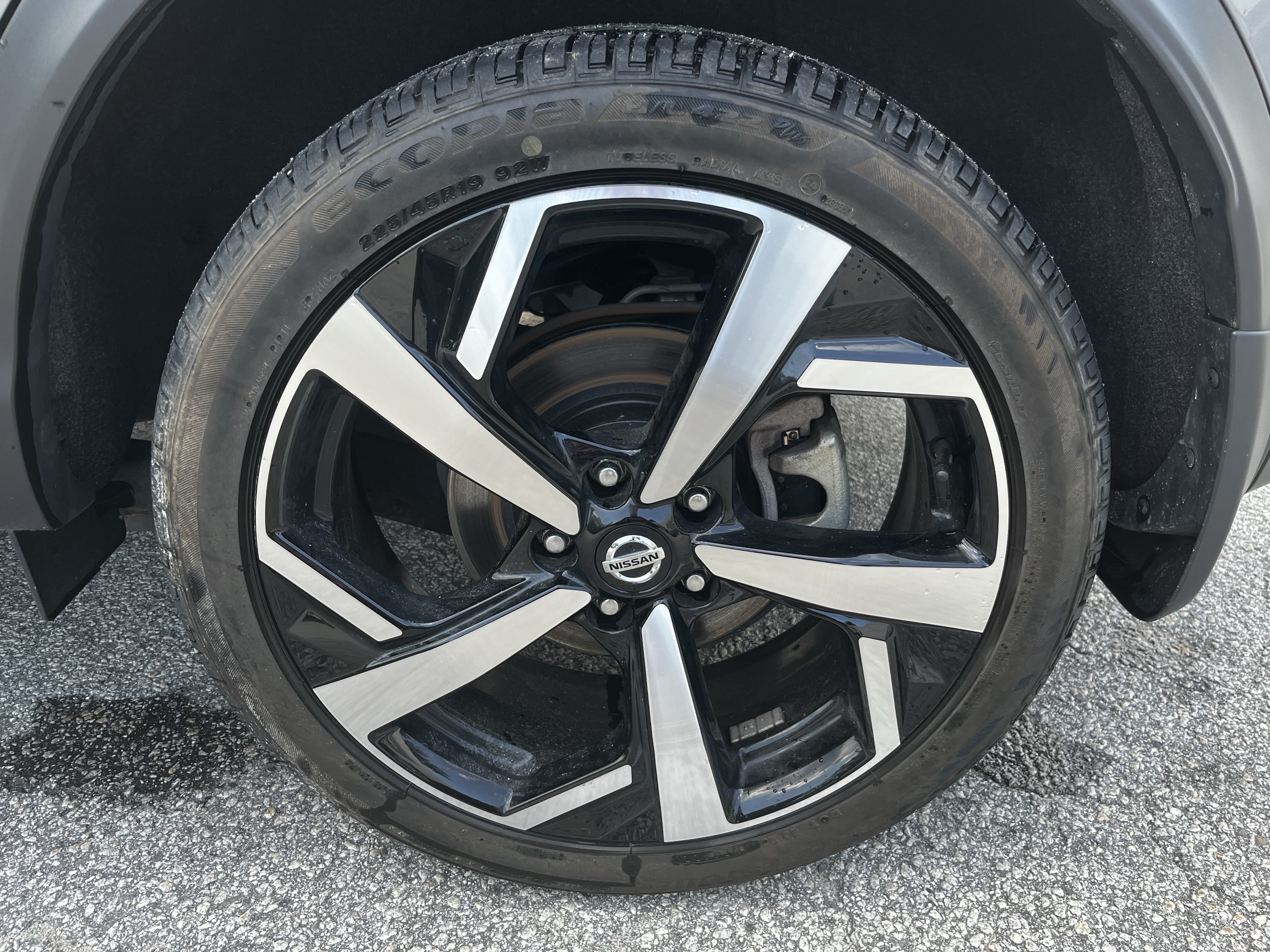 Used 2022 Nissan Rogue Sport SL w/ Premium Package AWD/4WD image 11