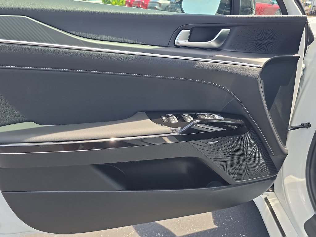 New 2026 Kia K5 GT-Line w/ GT-Line Premium Package FWD image 17