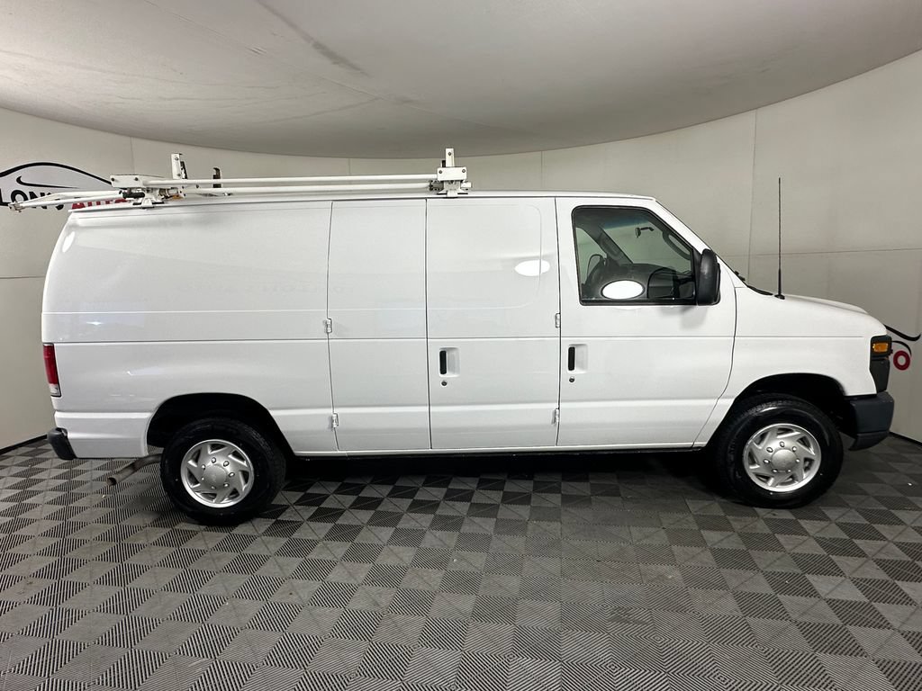 Used 2014 Ford E-150 and Econoline 150 RWD image 8