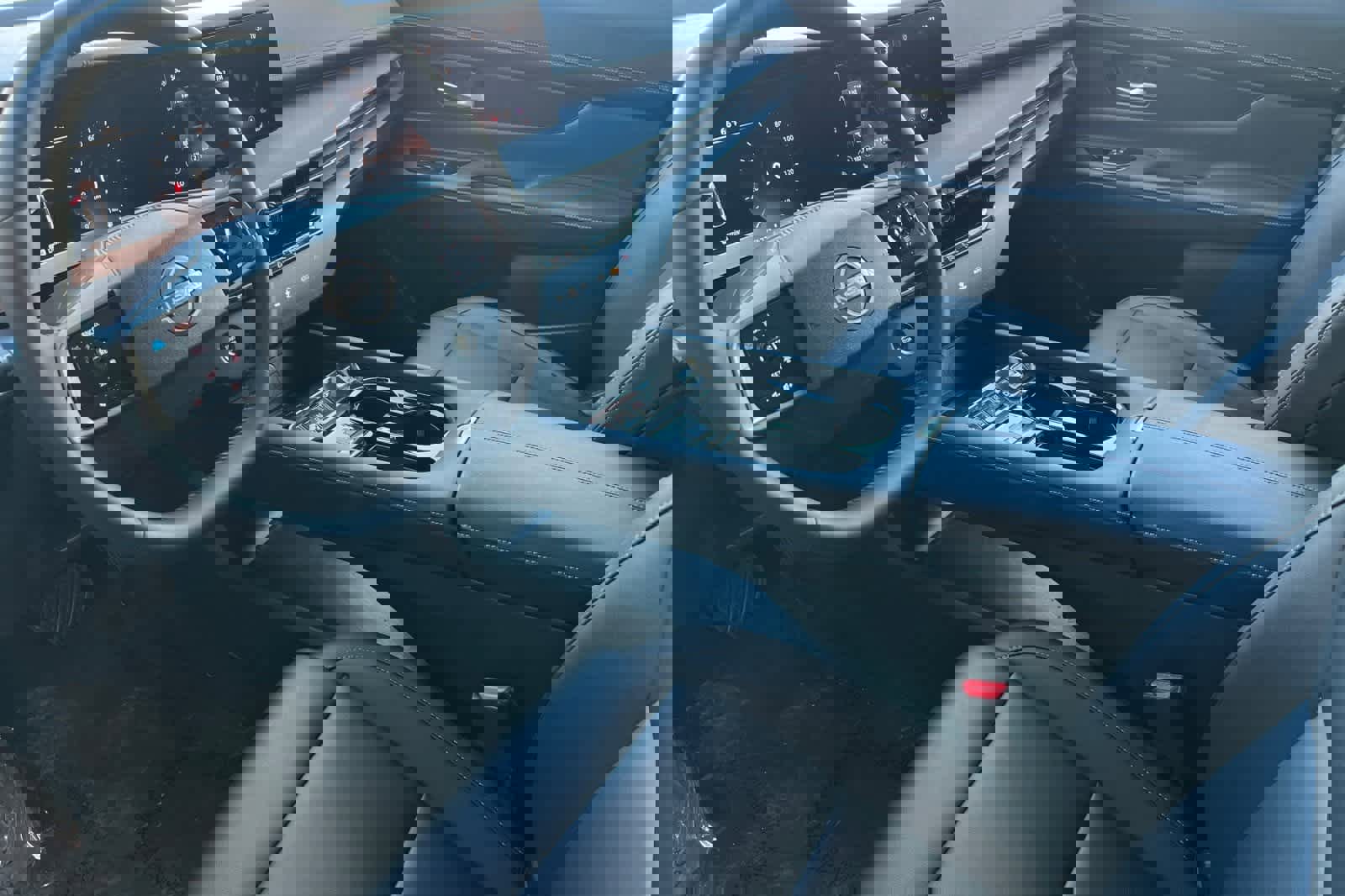 Certified 2025 Nissan Murano SV image 12