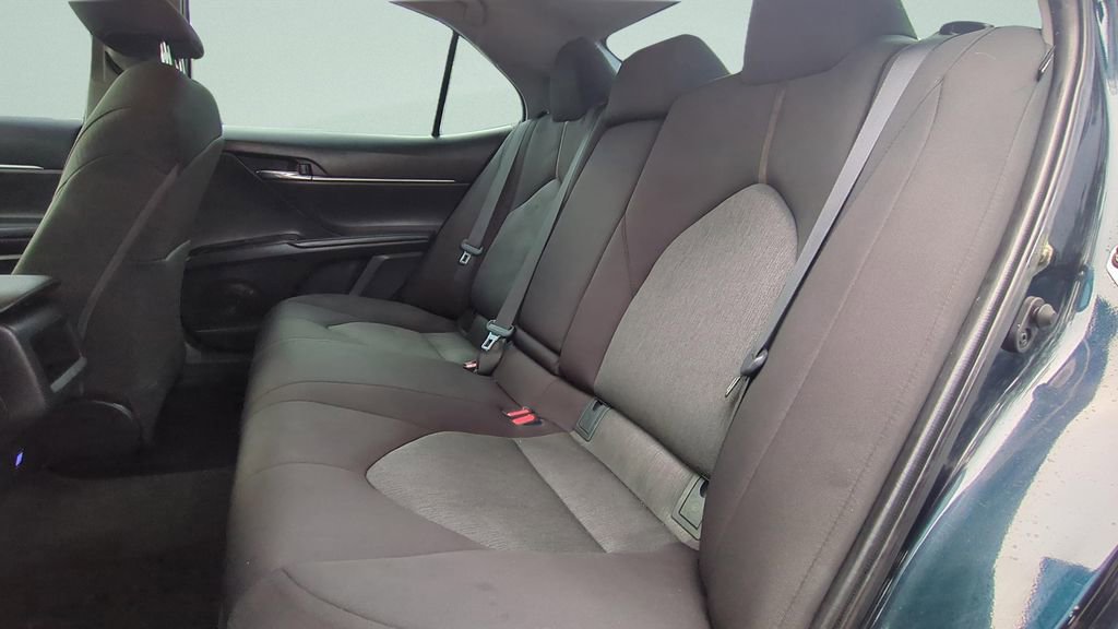 Certified 2020 Toyota Camry LE FWD image 9