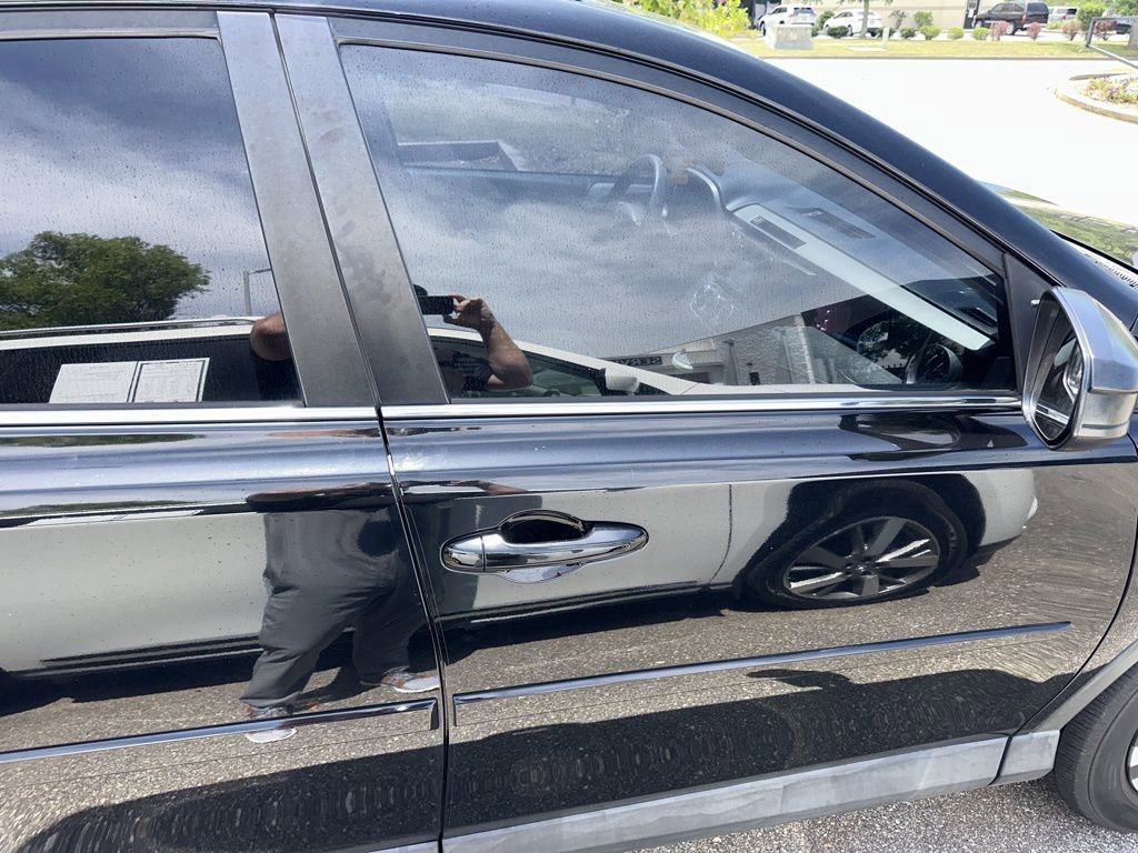 Used 2018 Toyota RAV4 LE AWD/4WD image 18