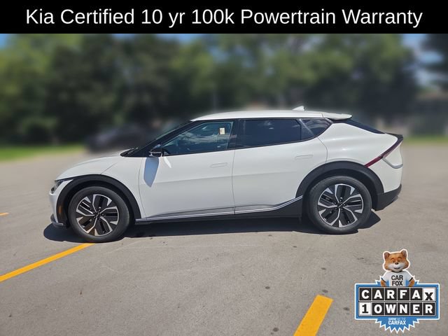 Certified 2024 Kia EV6 Light AWD/4WD image 2