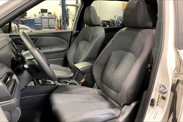 Used 2025 Subaru Forester Premium AWD/4WD image 25