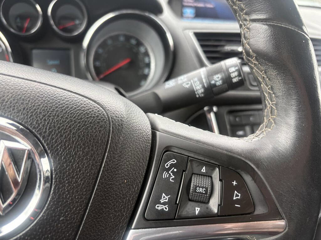 Used 2015 Buick Encore FWD image 18