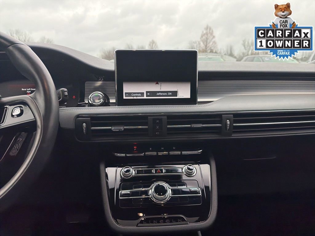 Used 2022 Lincoln Corsair Reserve w/ Equipment Group 201A image 12