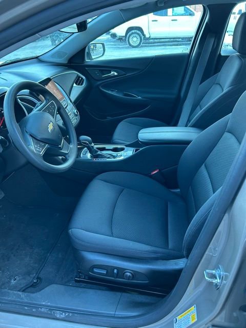 Used 2024 Chevrolet Malibu LT image 7
