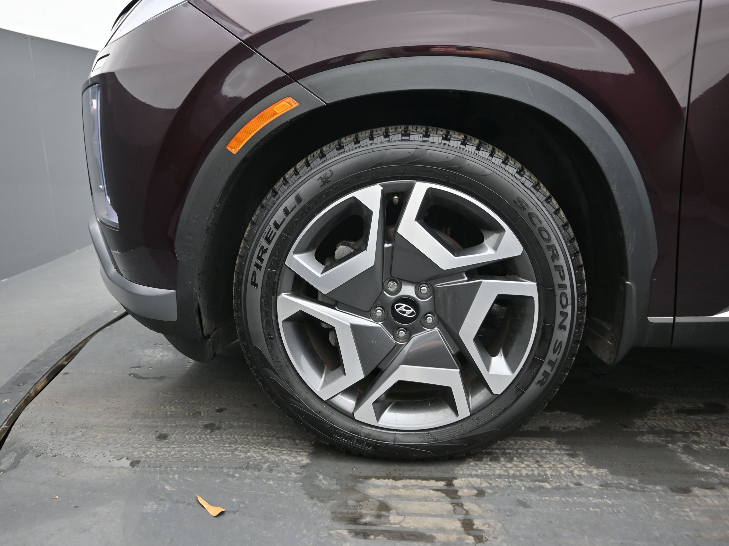 Used 2024 Hyundai Palisade Limited image 11