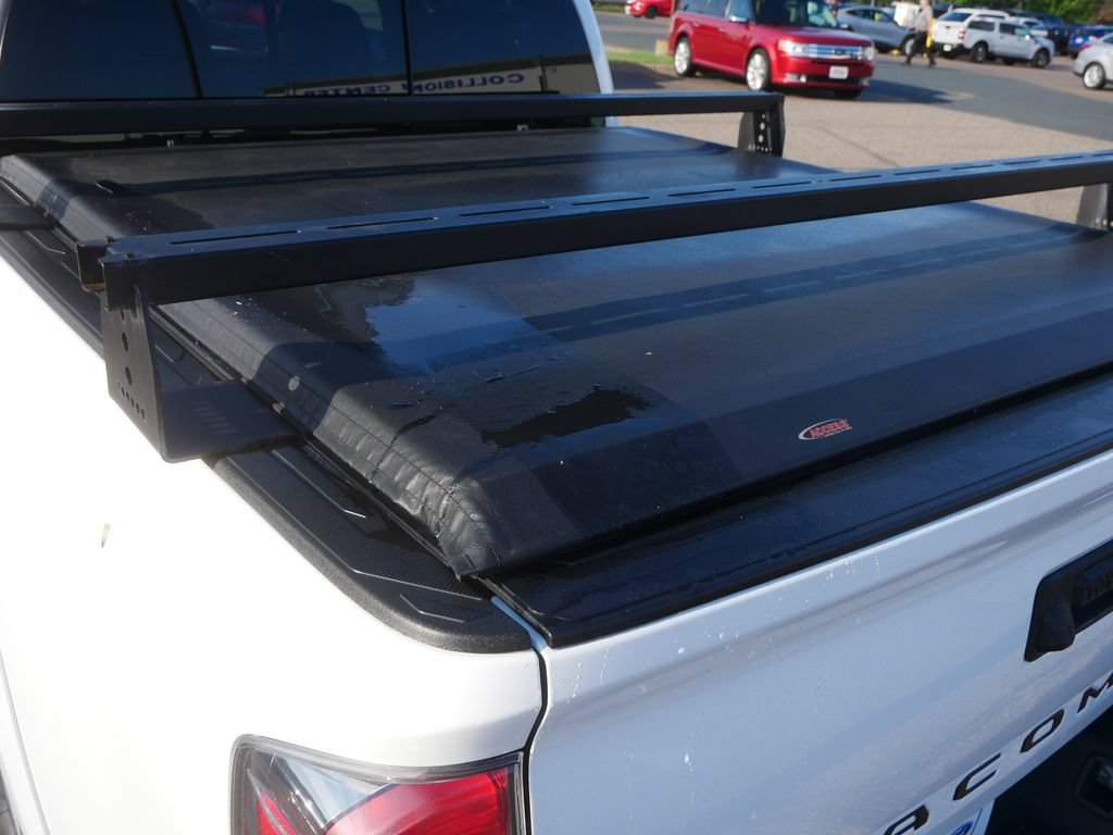 Used 2019 Toyota Tacoma Limited AWD/4WD image 9