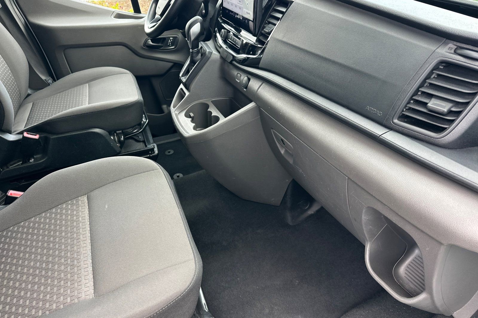 Used 2023 Ford Transit 350 XLT image 17