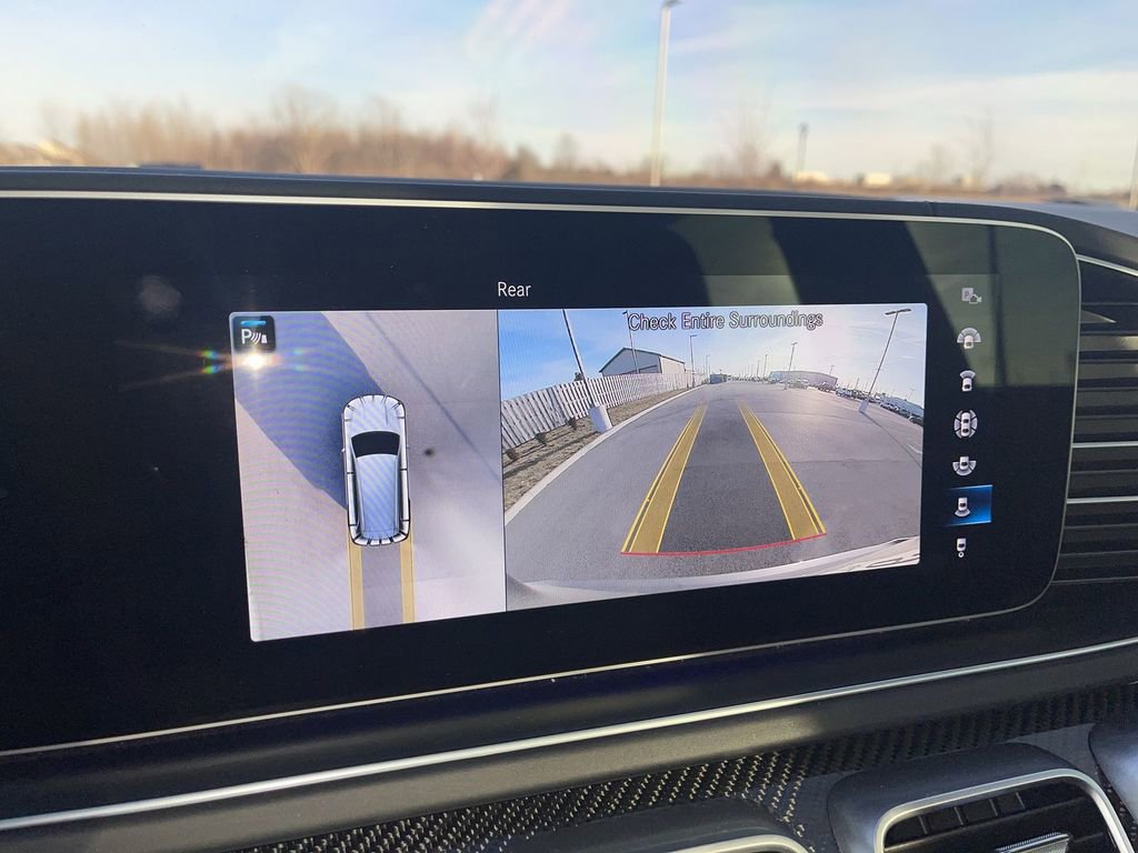 Used 2023 Mercedes-Benz GLS 63 AMG 4MATIC image 21