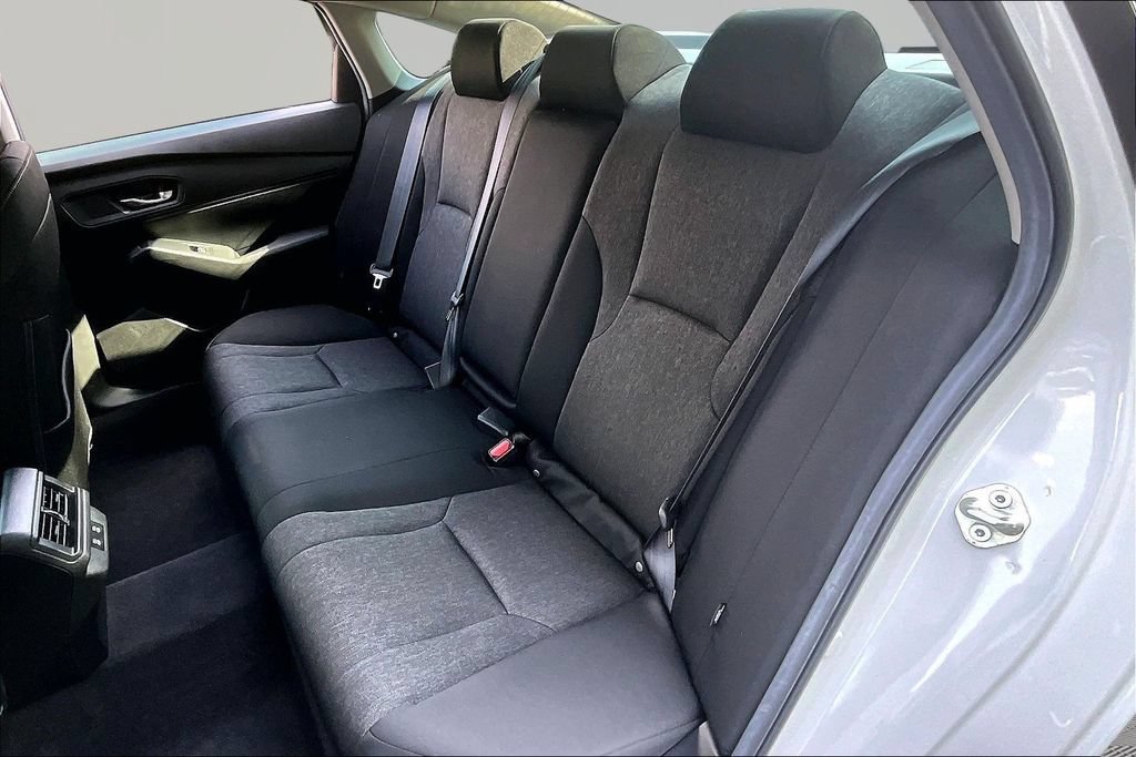 Used 2025 Honda Accord LX image 16