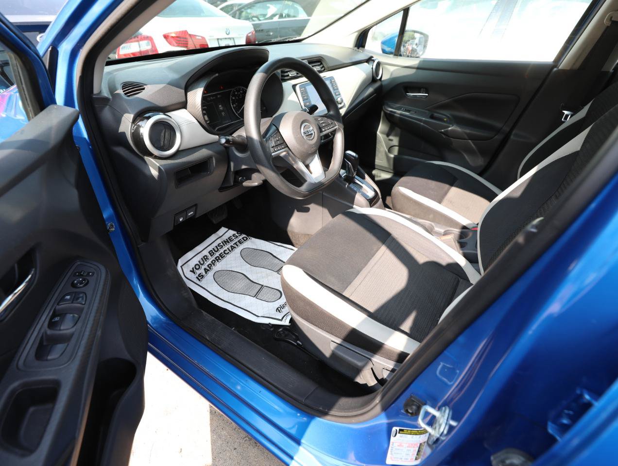 Used 2020 Nissan Versa SV FWD image 13