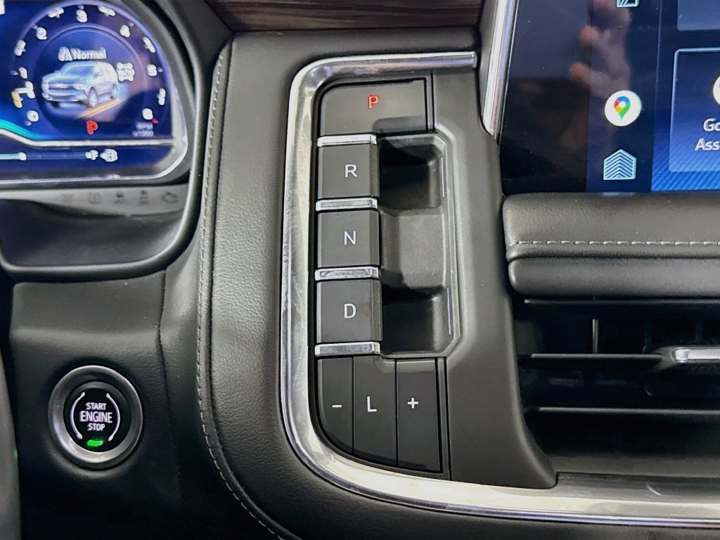 Used 2022 Chevrolet Tahoe Z71 AWD/4WD image 16