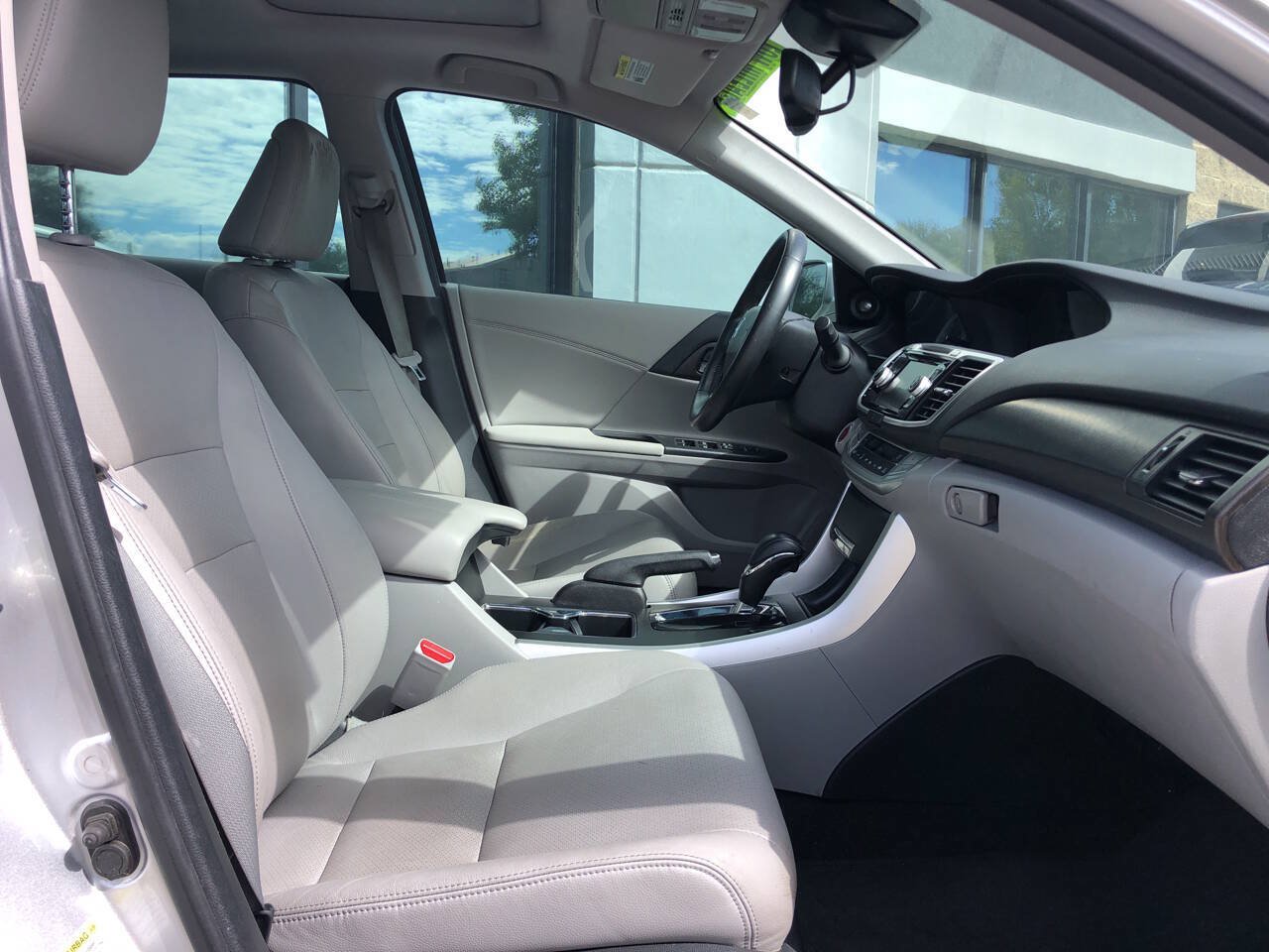 Used 2014 Honda Accord EX-L image 12