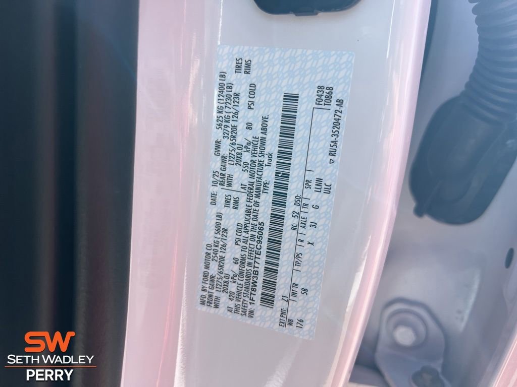 New 2026 Ford F350 Lariat w/ Black Appearance Package image 26