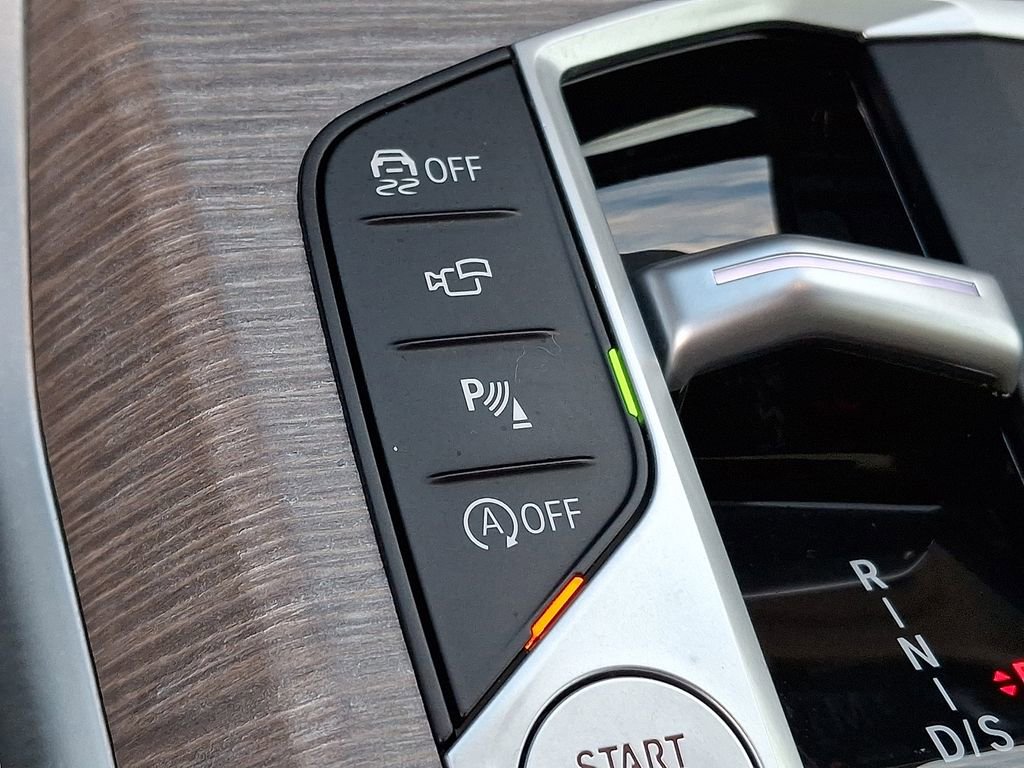 Certified 2025 BMW 440i xDrive Convertible w/ Premium Package image 19